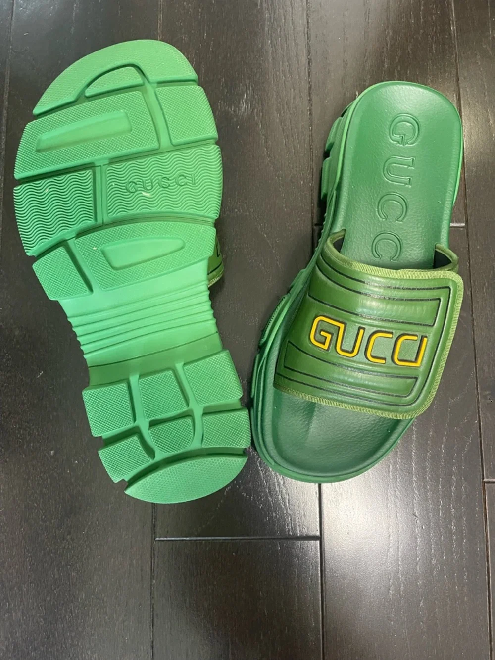 Gucci Green Slide Sandals with Yellow Logo Accent - Picture 6 of 10